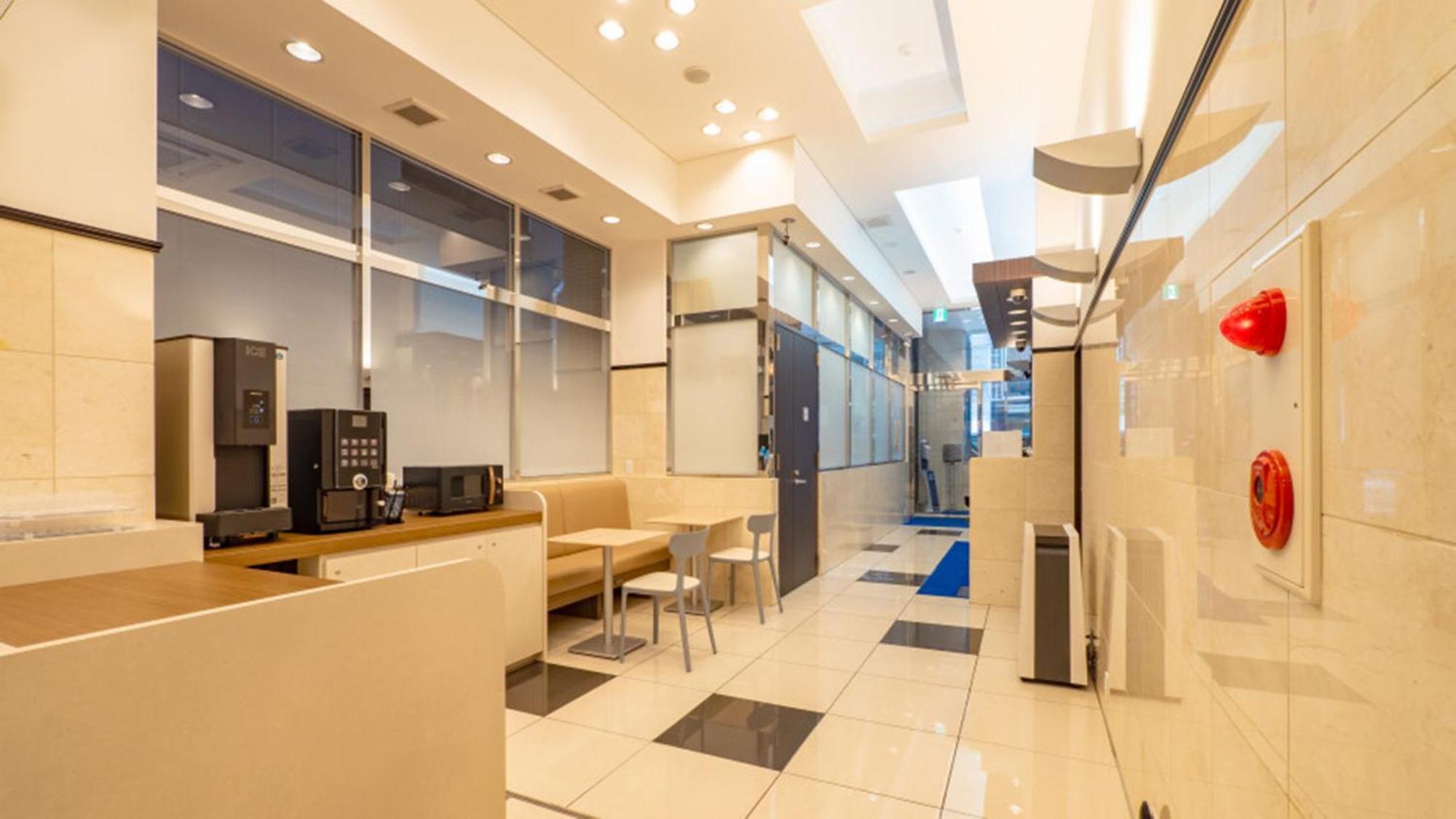 Toyoko Inn Tokyo Eki Yaesu Kita Guchi Tóquio Exterior foto