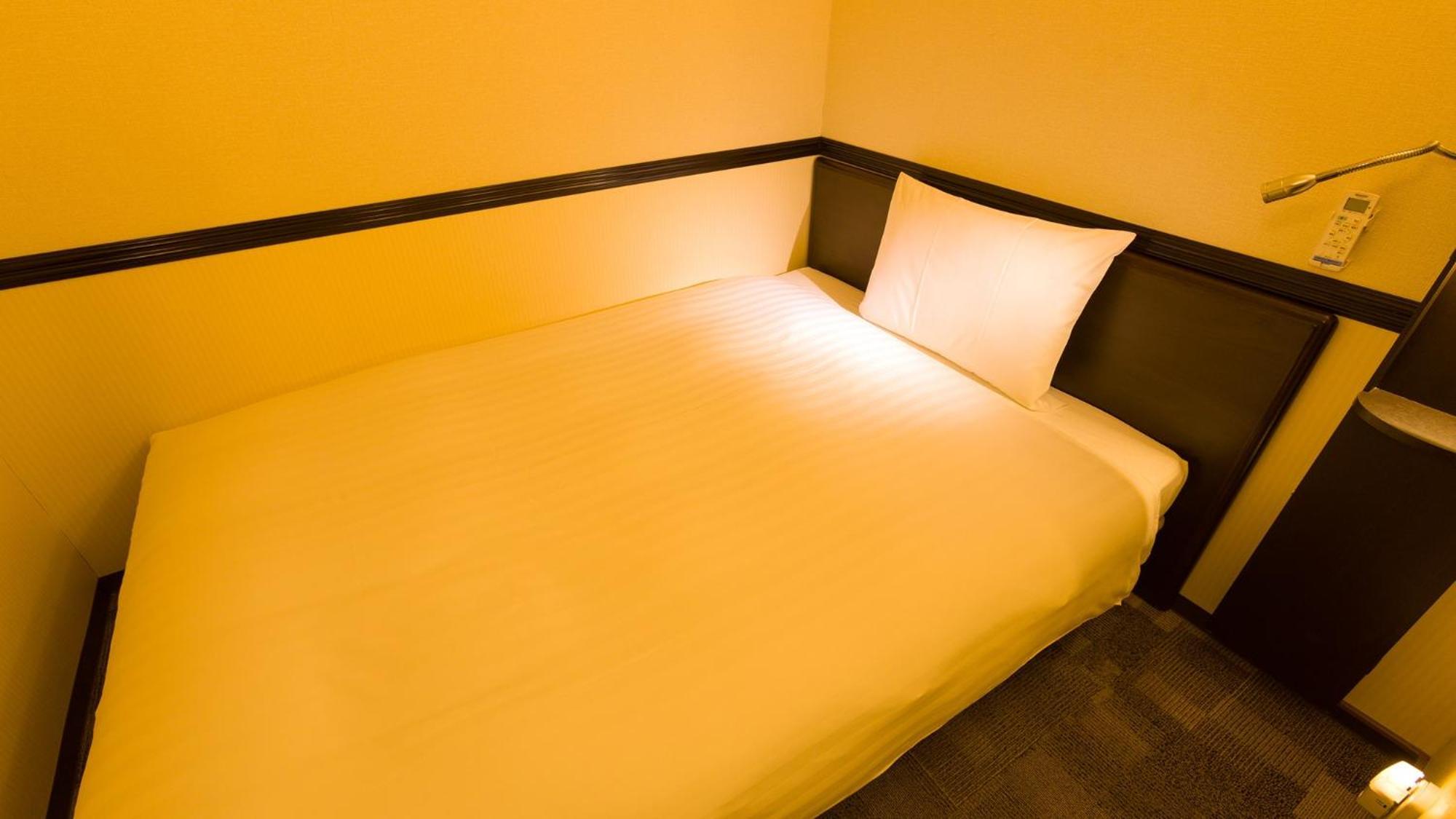 Toyoko Inn Tokyo Eki Yaesu Kita Guchi Tóquio Quarto foto